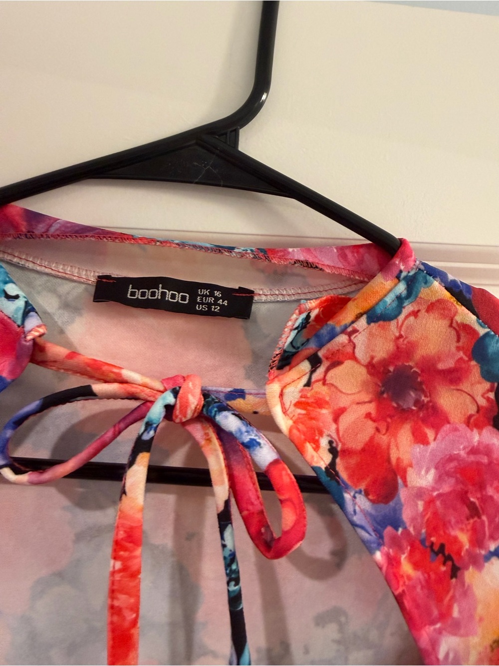 Boohoo Multicolor Floral Tie-Front Camisole
